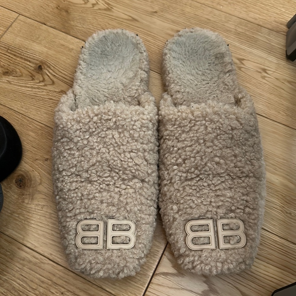 Balenciaga fur slides